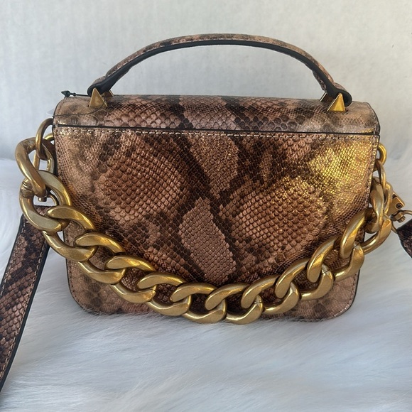 New GUESS Retour python print micro handbag - Picture 7 of 10